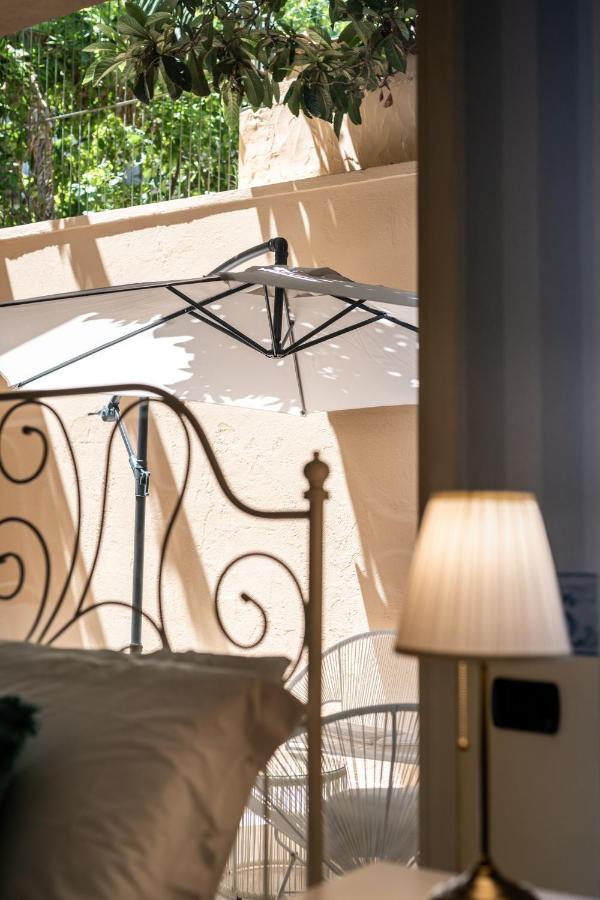 Palazzo Chiara Hotel Cagliari Exterior photo